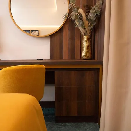 Hotel Hotel Central 4*